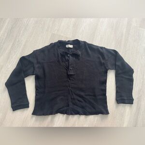 Everlane Black Waffle-Knit Long Sleeve Henley Crop Top